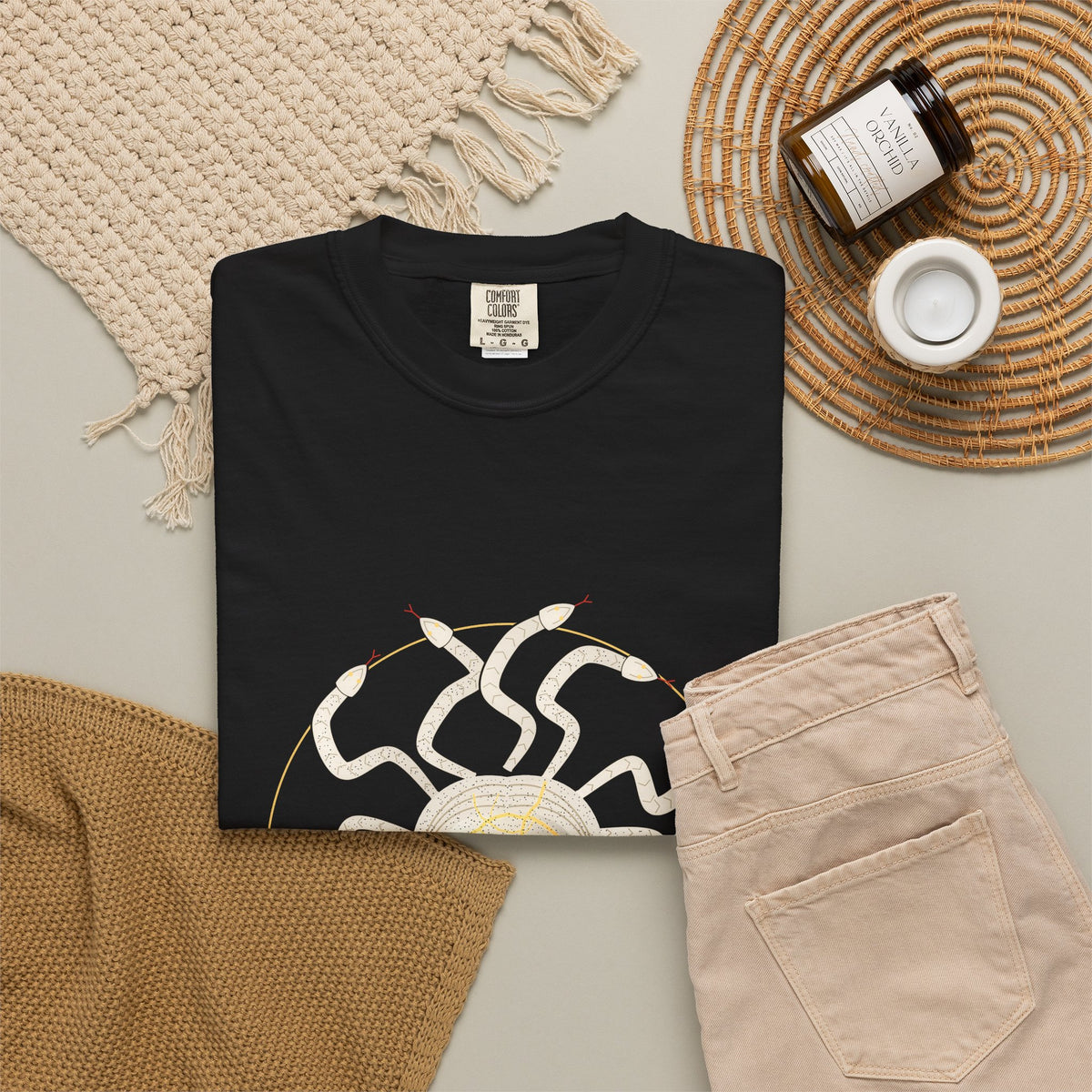 Kintsugi Medusa Tee