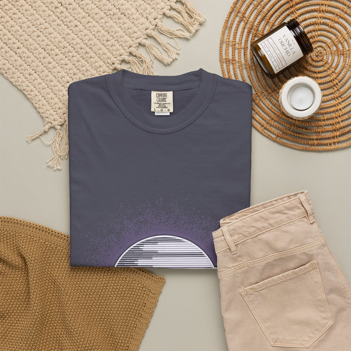 Otherworldly graphic tee, view 5