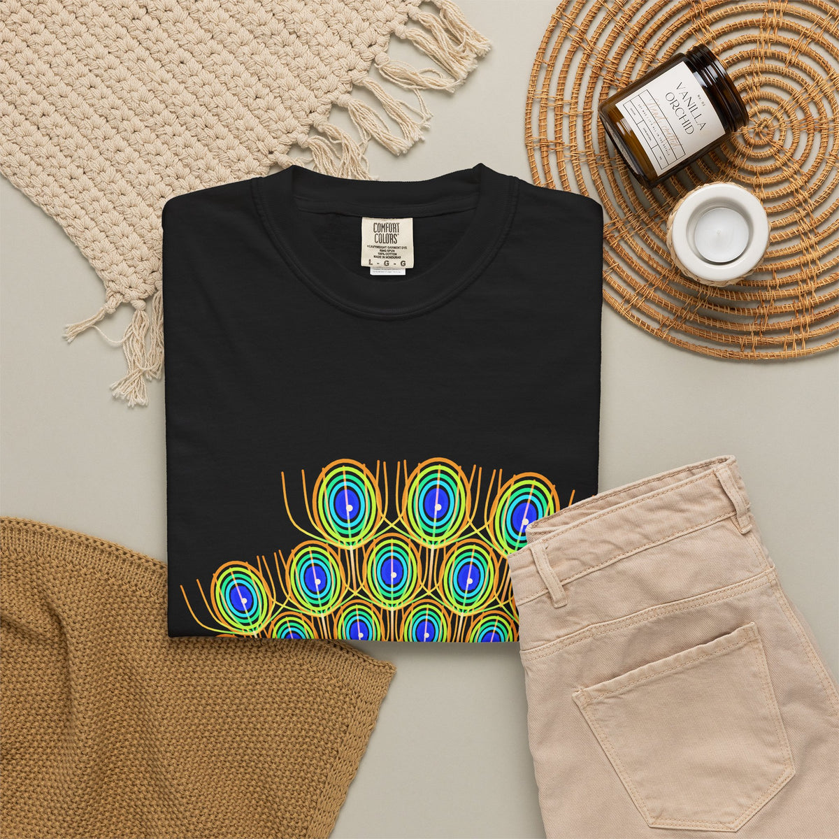The Peacock's Crown graphic tee, view 5