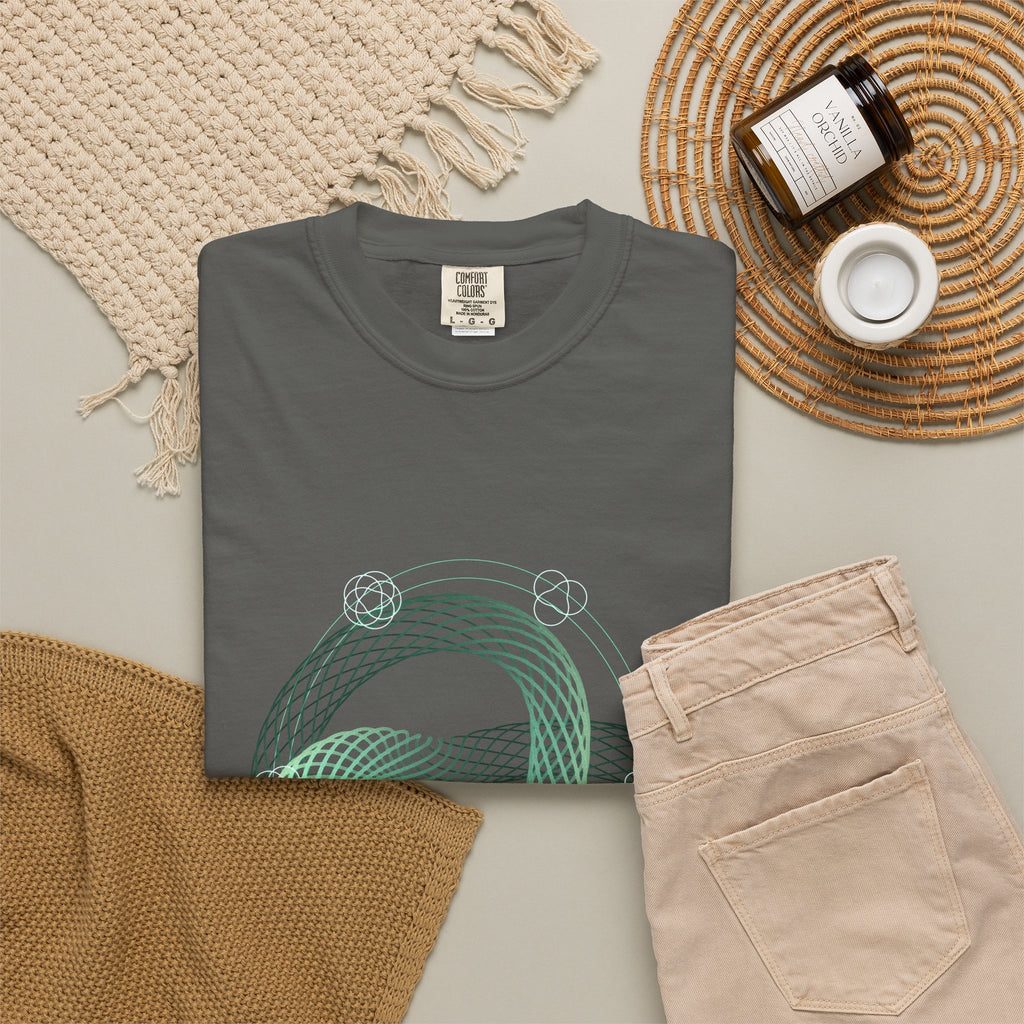 Kelvin's Vortex Atoms graphic tee, view 5