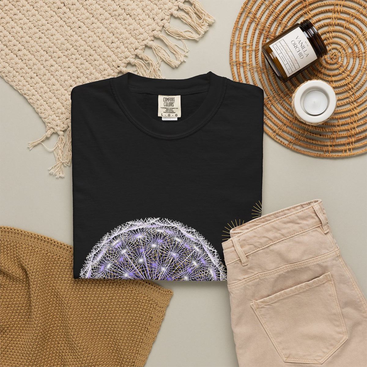 The Dandelion Clock graphic tee, view 3