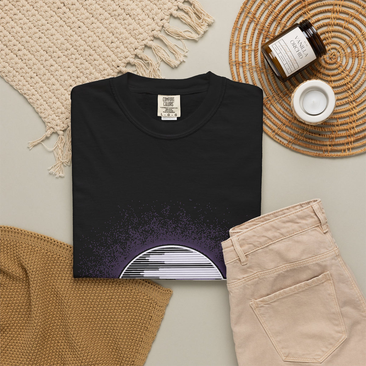 Otherworldly graphic tee, view 3