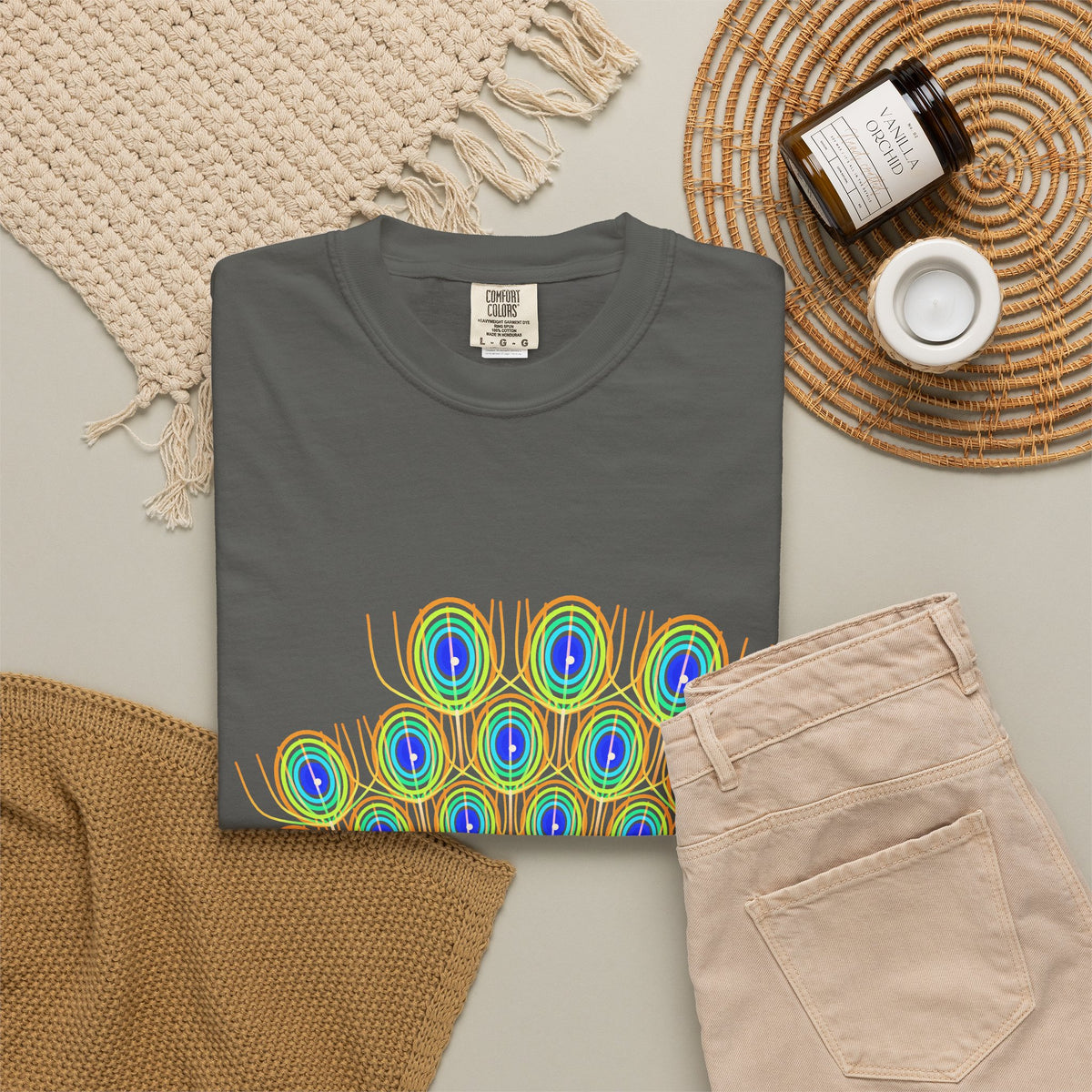 The Peacock's Crown graphic tee, view 3