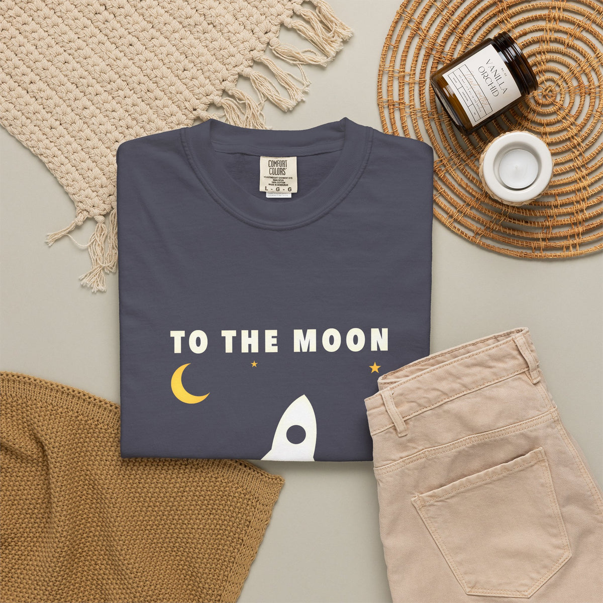 To the Moon graphic tee, view 5