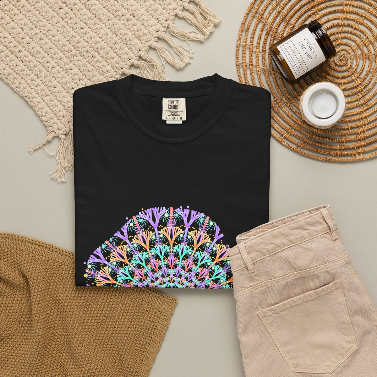 The Coral Garden graphic tee, view 3