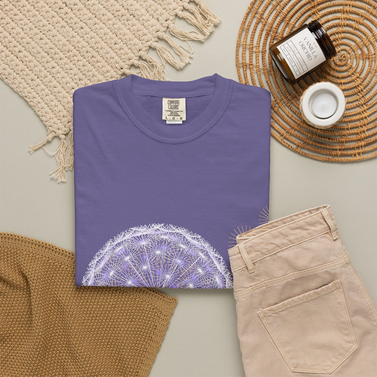 The Dandelion Clock graphic tee, view 5